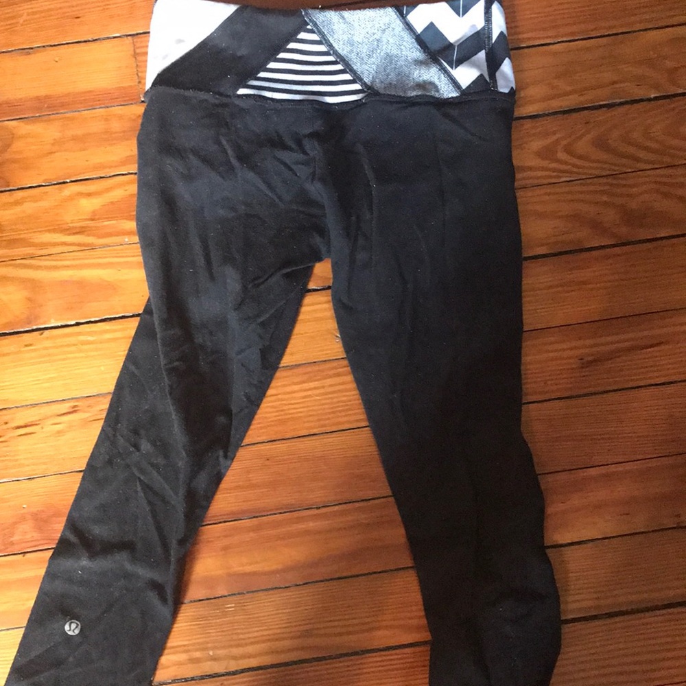 Lululemon athletica crop leggings